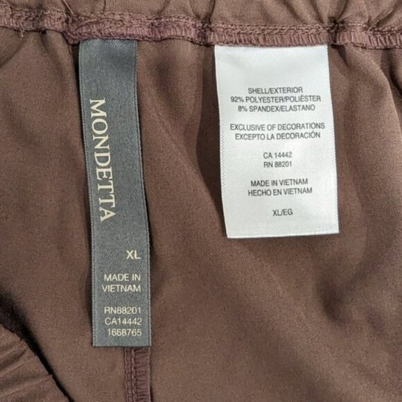 NWT Mondetta Women's Mocha Mousse Active Walking Shorts, size XL - Picture 5 of 5